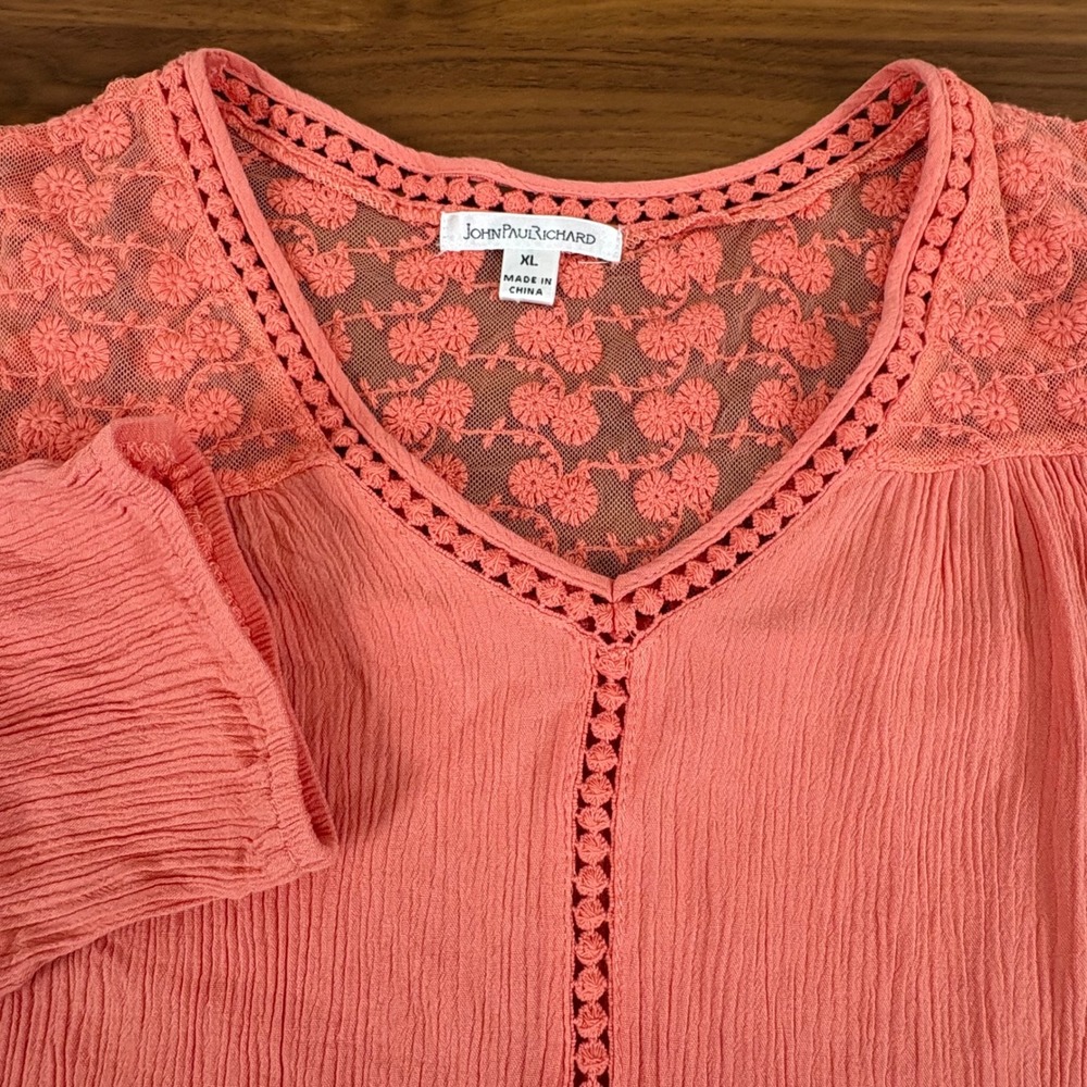 John Paul Richard Coral Lace V-Neck 3/4 Sleeve Textured Crochet Tunic Top XL - Picture 3 of 10